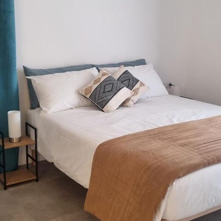 Anthias Rooms Affittacamere 포르토산파울로 외부 사진
